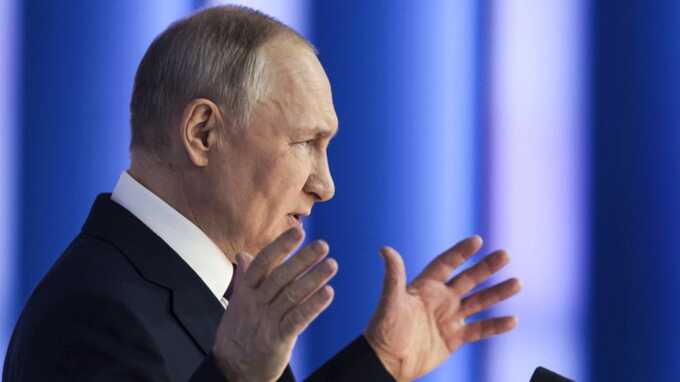 Путин продлит обязательную репатриацию валютной выручки экспортерами