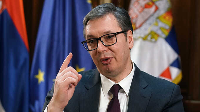Президент Сербии Александр Вучич пообещал приехать в Москву на 9 Мая