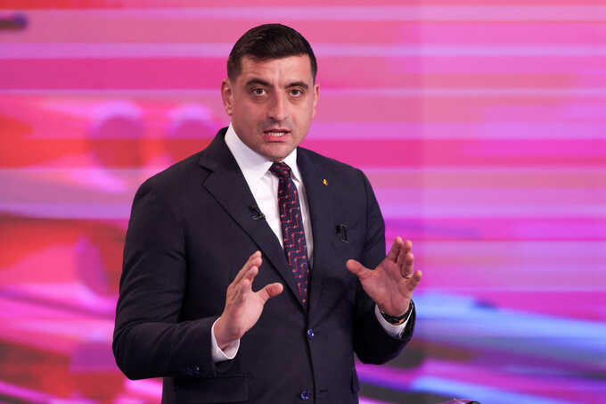 Симион заявил о поддержке Кароля Навроцкого на выборах президента Польши