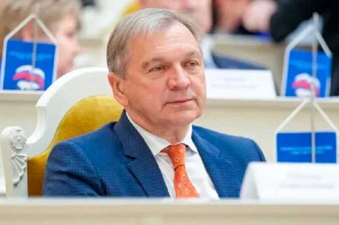 Петербургский депутат случайно выложил инструкцию по поздравлению Беглова с днём рождения