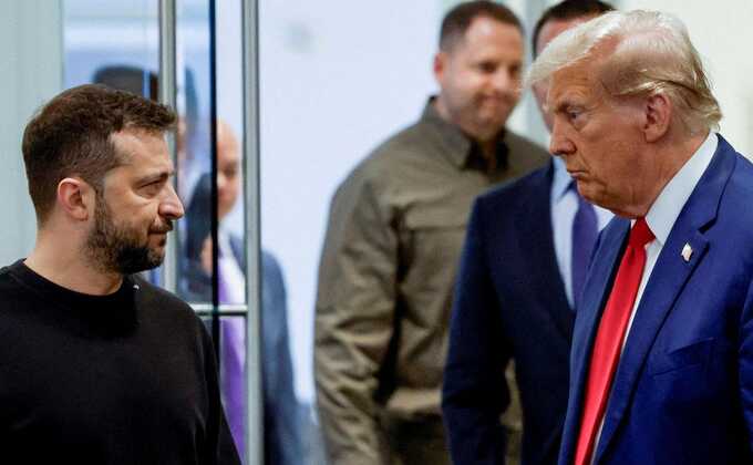 Axios: Трамп поговорил с Зеленским всего несколько минут