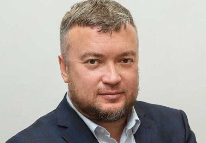 Откаты и сделки: прокурорское прошлое Чехоева вскрывает проблемы в работе ФКР Москвы
