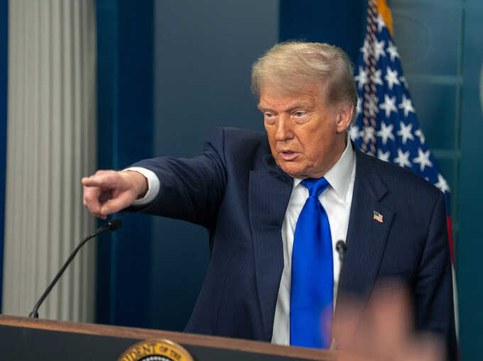 Администрация президента опровергла слова Трампа об ударах по Москве и Петербургу