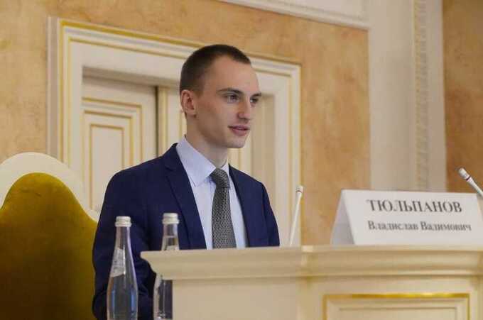 Владислав Тюльпанов отрицает связь с «Единой Россией» после недавнего инцидента